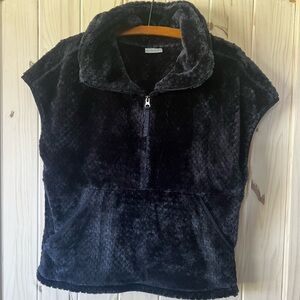 Columbia Women's Plush Half-Zip Vest